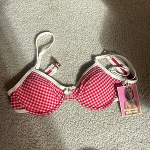 STRAWBERRY MILK MOB BIKINI TOP
